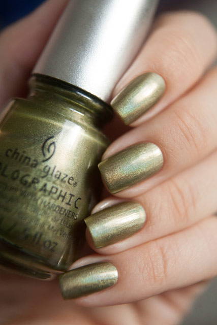 China Glaze 1174 OMG A UFO