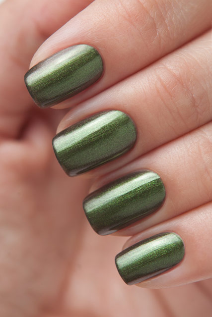 OPI Green On The Runway