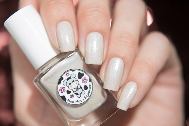 Moo Moo Polish Ballerina Moo | Moo Moo's Signatures Fantasy Winterland collection