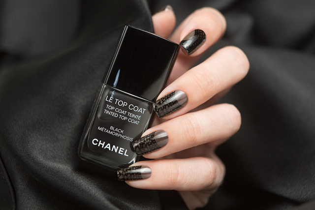 Chanel Le Top Coat Tinted Top Coat Black Metamorphosis | Coco Codes collection | Spring Summer 2017