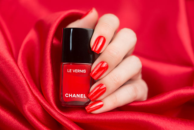 Chanel 546 Rouge Red | Coco Codes collection | Spring Summer 2017