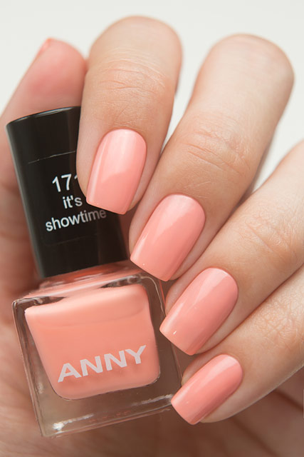 171 It's Showtime | ANNY Girls Wanna Have Fun Last Night Out In Miami collection