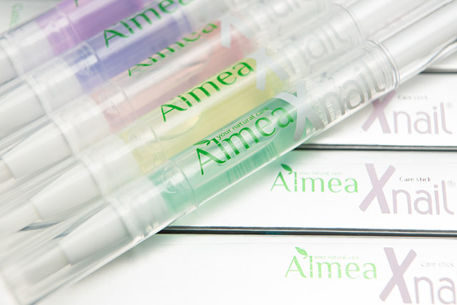 Almea Xnail care stick cuticle oil