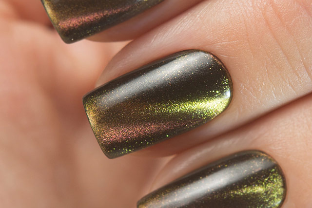 Meteorite | Magnetic collection Fall 2017 | Bow nail polish
