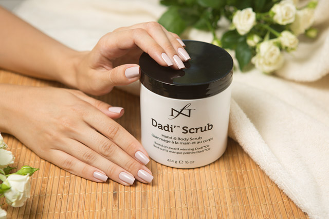 Famous Names Dadi' Scrub | MinxUA.com