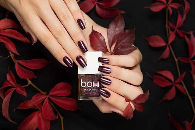 Start The End | Bow Nail Polish