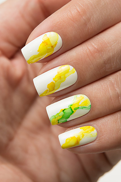 02 Yellow | Dance Legend Gel Polish Aquarelle Drops collection