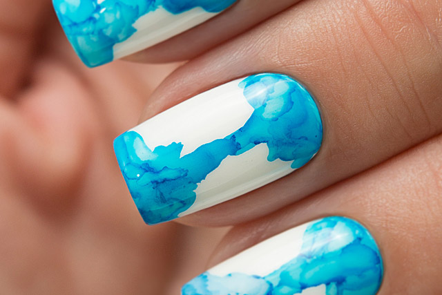 04 Sky Blue | Dance Legend Gel Polish Aquarelle Drops collection