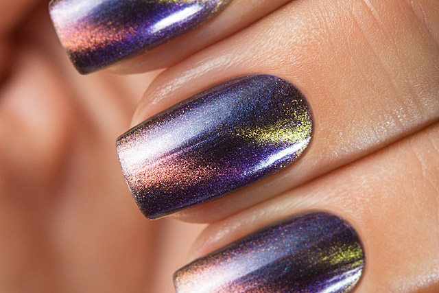 Fortune Teller | Bow Nail Polish Magnetic Fall 2019 collection