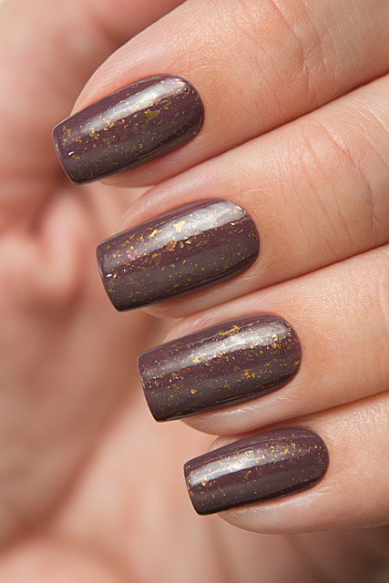 Stare | Bow Nail Polish