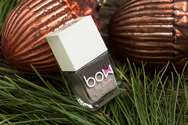 Shapes | Bow Nail Polish